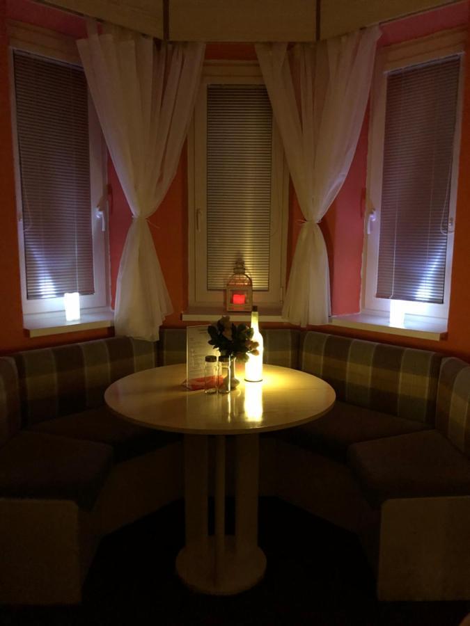 Restaurace A Penzion Maja Benecko Dış mekan fotoğraf